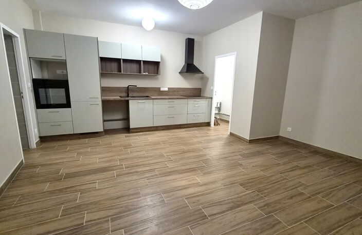 Immeuble avec 4 appartements et un garage à vendre à NIMES (30) — photo 5