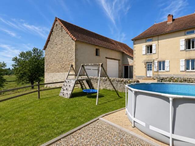 Belle propriété 6 pièces SAINT LAURENT EN BRIONNAIS + 1 Ha et des écuries (71) — photo du bien