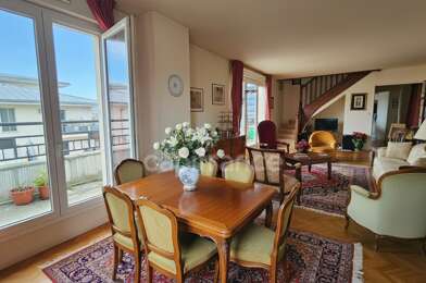 Appartement 5 pièces 142000 €