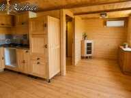 Bungalow en bois avec terrain privatif, terrasse et cave – PRL — photo 3