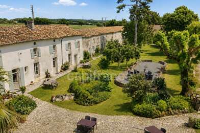 Maison 54 pièces 1366000 €