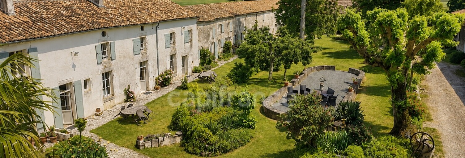 Maison 54 Pièces 1350 m² à vendre à Asnières-la-Giraud (17400)