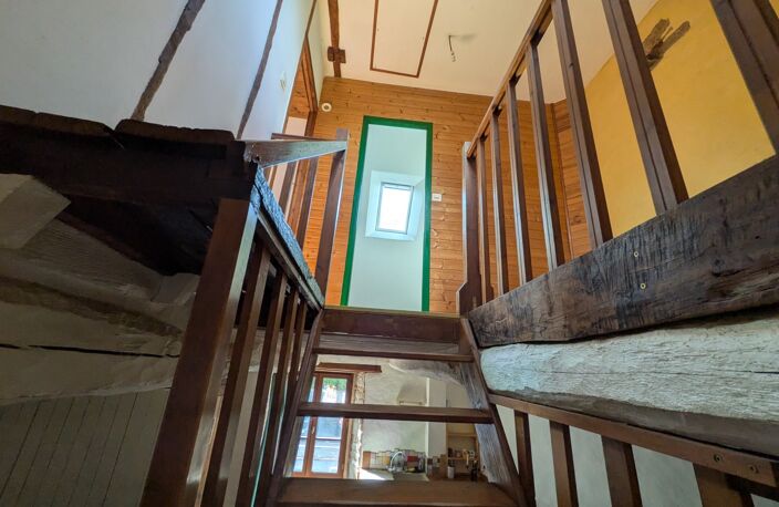 GUEMENE SUR SCORFF MAISON ATYPIQUE EN BON ETAT GENERAL DE 2 PIECES AVEC CAVE UNE DÉPENDANCE ET UN JARDINET — photo 5