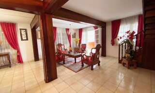 Maison 8 Pièces 218 m² à vendre à Saint-Denis (97400)