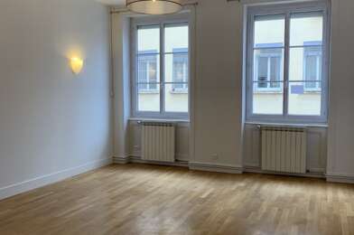 Appartement 4 pièces 1434 €