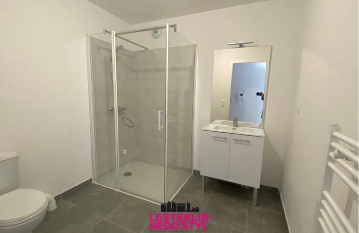 T1 — photo 3