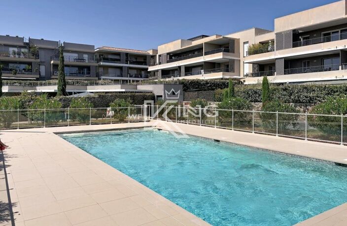FREJUS - Appartement T3, 68 m2, avec piscine et garage double — photo 2
