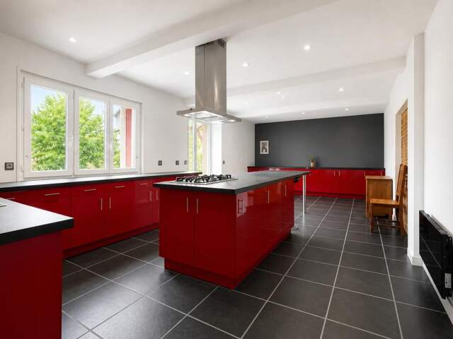 Maison de 7 pièces de 154 m² situé à Revel — photo du bien