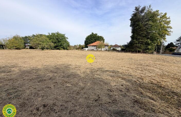 Terrain constructible 4190 m² — photo 2