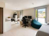 À VENDRE – STUDIO AU DERNIER ÉTAGE – GRENOBLE CENTRE — photo 2