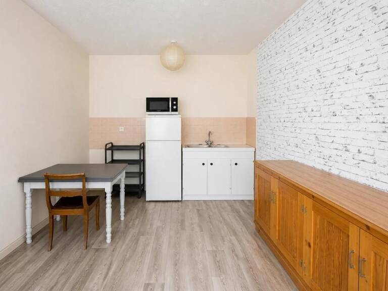 Appartement de 5 pièces de 110 m² à Lons-le-Saunier — photo 1