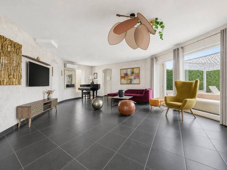 Maison de caractère 124 m²  cadre de vie privilégié à Teuillac — photo 1