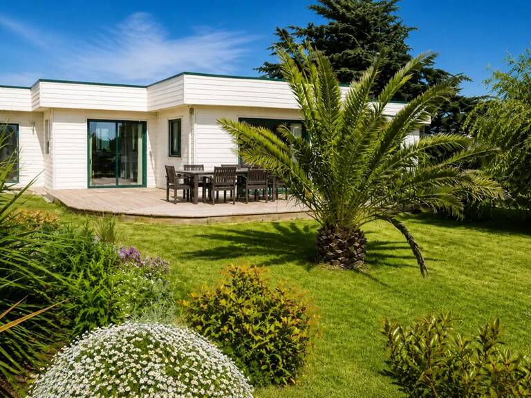 Maison de 7 pièces de 168 m² à Plounévez-Lochrist proche plage — photo 1