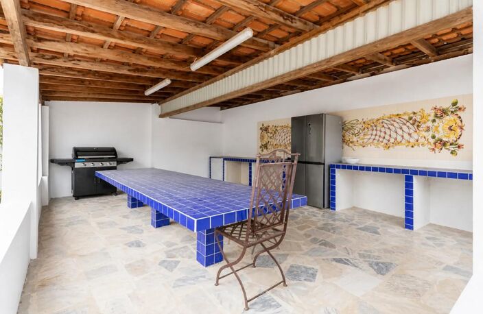Maison de 10 pièces de 285 m² à Ventabren — photo 2