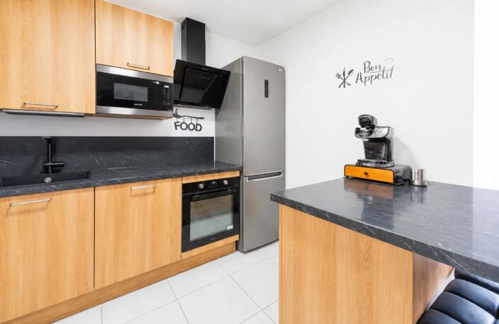 Appartement 4 pièces de 82 m² à Clamart avec Balcon et Parking — photo 4