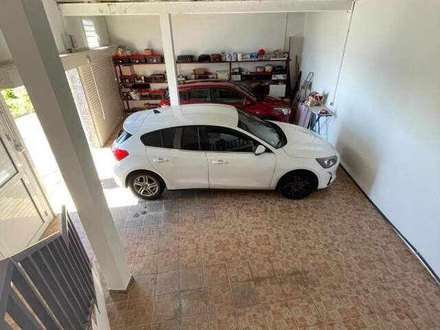 FABIEN TEKA IMMO vous propose à la vente une maison F4 mitoyenne située à Sainte Marie dans le quartier de Beaumont, ile de la Réunion — photo du bien