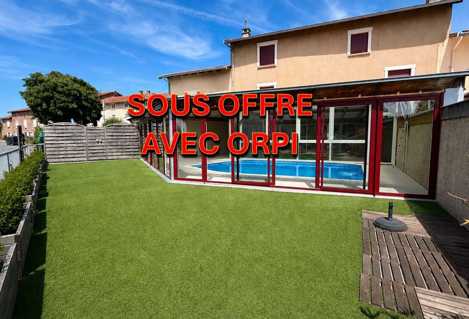 Maison de village - 7 pièces - 4 chambres - garages - terrasse - piscine — photo 1
