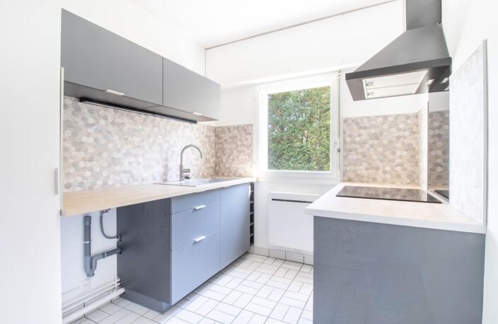 Appartement T2 rénové de 41 m² avec balcon, cave et parking en option – Nancy — photo 3