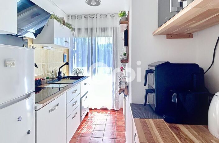 FRÉJUS PLAGE – STUDIO 34 M² – TERRASSE – VENDU MEUBLÉ — photo 2
