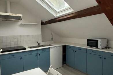 Appartement 1 pièces 360 €