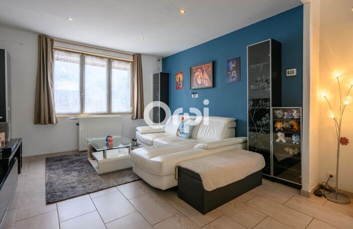   EXCLUSIVITÉ ORPI : Plain-Pied Individuel de 94 m² avec Cour, Garage et Dépendance sur la commune d'Annay — photo 4