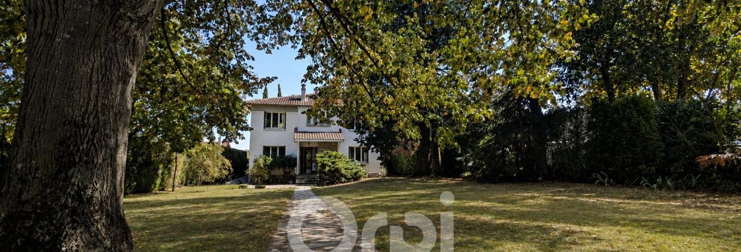 Maison 8 Pièces 210 m² à vendre à Aubière (63170)