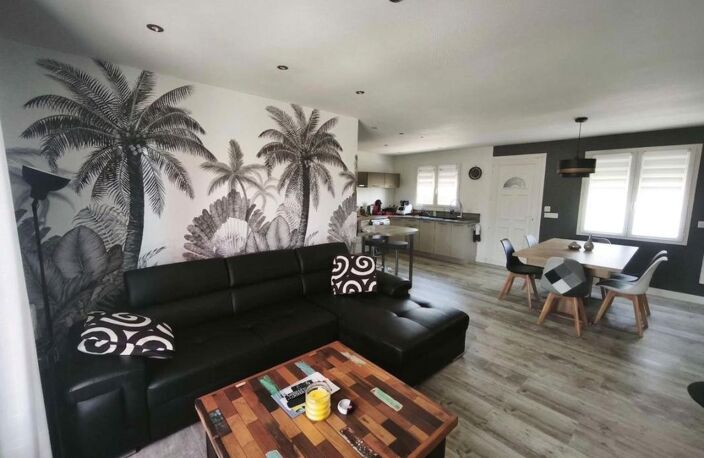 Maison moderne avec piscine — Proche bourg Chavagnes-en-Paillers — photo 3