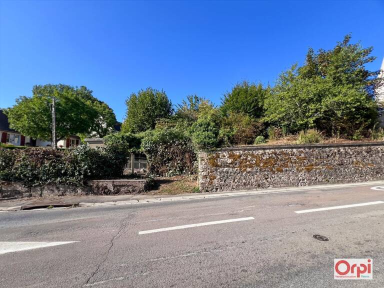 Maison familiale avec grenier aménageable, terrain constructible et annexe Airbnb – Ville-Dommange — photo 1