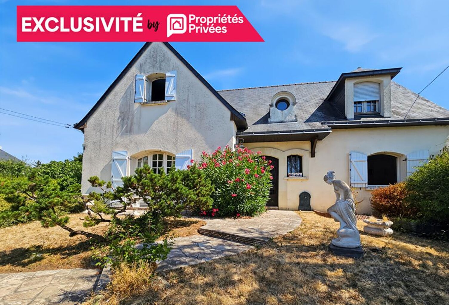 Maison familiale avec un parc arboré de plus de 4 000 m² à seulement 3 km du centre historique d'Angers — photo 1