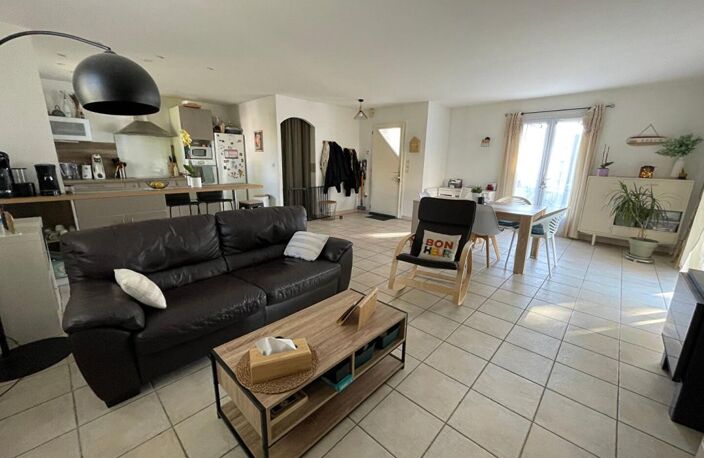 Maison Semussac 4 pièce(s) 98 m2 — photo 2
