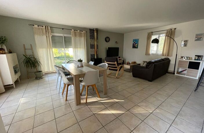 Maison Semussac 4 pièce(s) 98 m2 — photo 4