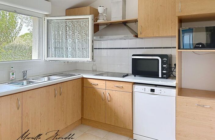 JONQUIERES SAINT VINCENT villa 3 pièces 78 m²  et terrasse, cellier et parking — photo 2