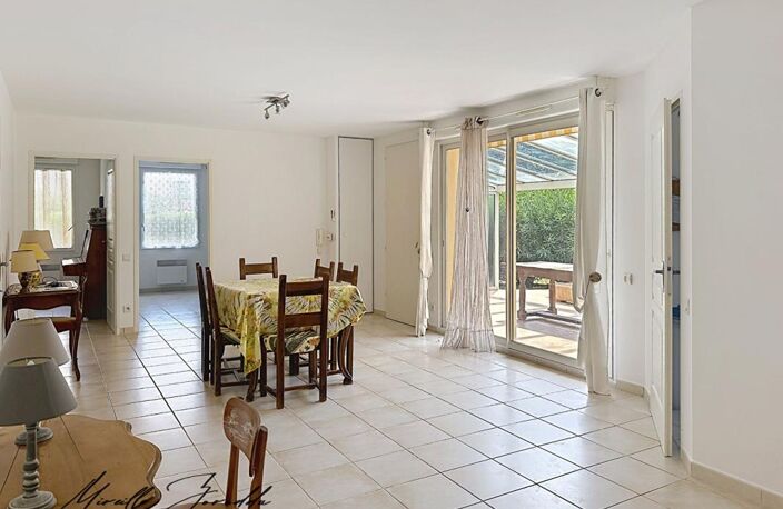 JONQUIERES SAINT VINCENT villa 3 pièces 78 m²  et terrasse, cellier et parking — photo 4