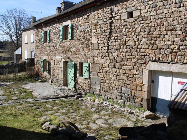 Exclusivité ferme en pierre , lauze Maison Grandrieu 4 pièce(s) 130 m2 — photo 1