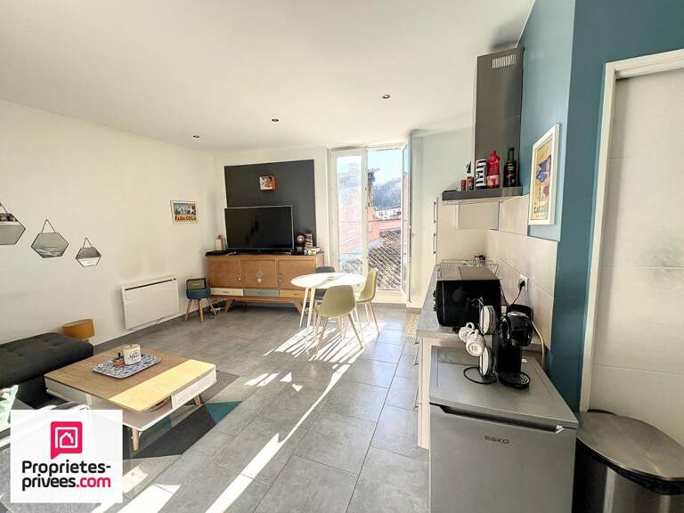 RIANS Appartement T2 loué refait à neuf Plein sud — photo 1