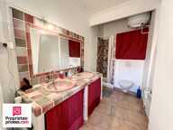 RIANS Appartement T2 2 -ème étage loué lumineux 45 m² — photo 3