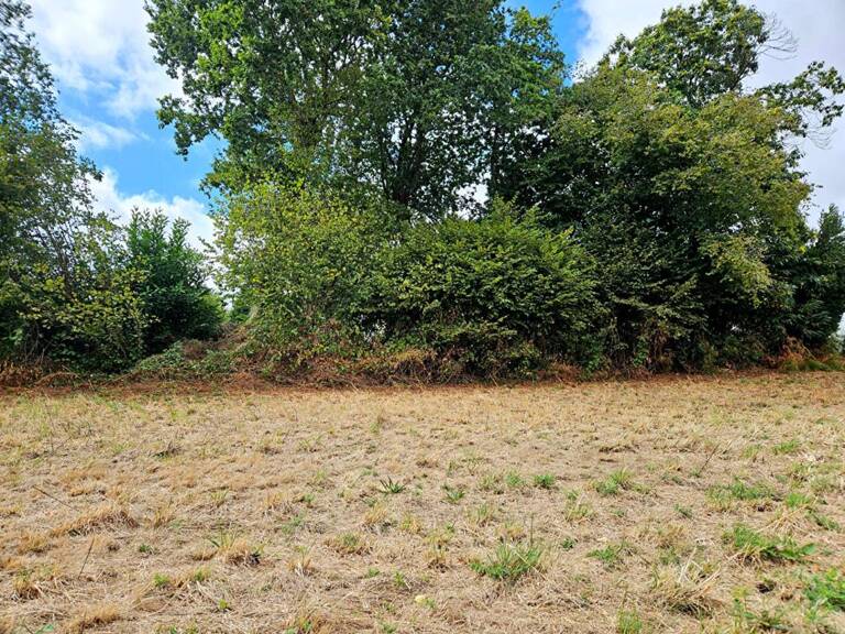 Lanvenegen  - Terrain à bâtir de 647 m2 viabilisé - Prix : 25.235.40 — photo 1