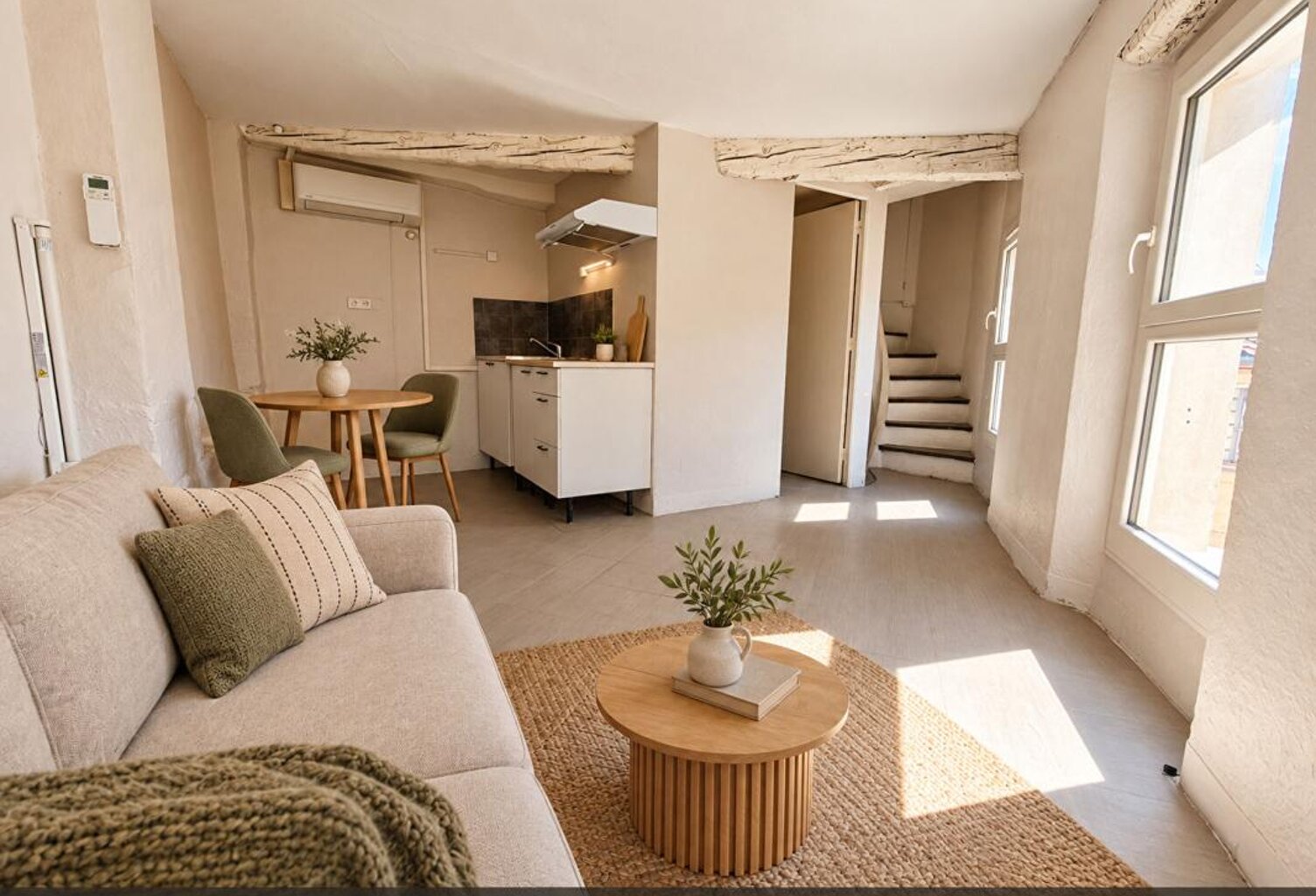 PETIT PRIX: Un investissement locatif clé en main au coeur de Carpentras — photo 1