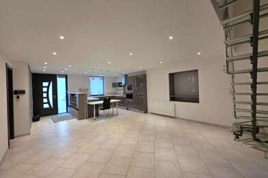 Maison 5 pièces 140990 €