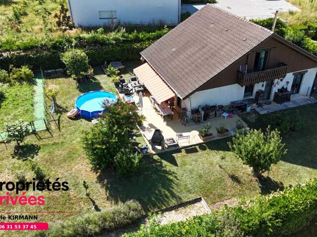 Maison individuelle 4 chambres avec jardin de 900 m² à Collonges (01550) - Pays de Gex — photo du bien