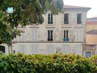 A MACON EN BOURGOGNE APPARTEMENT 8 PIECES DE 217 M² AVEC — photo 2
