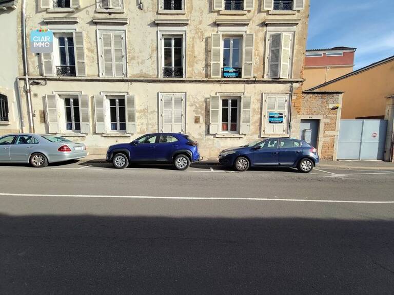 A MACON EN BOURGOGNE APPARTEMENT 8 PIECES DE 217 M² AVEC — photo 1