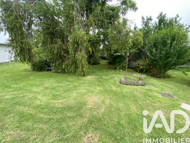 Vente Terrain à bâtir 746 m&sup2; — photo du bien