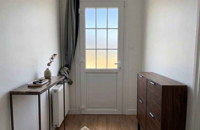Maison - 84m² - Quincampoix — photo 2