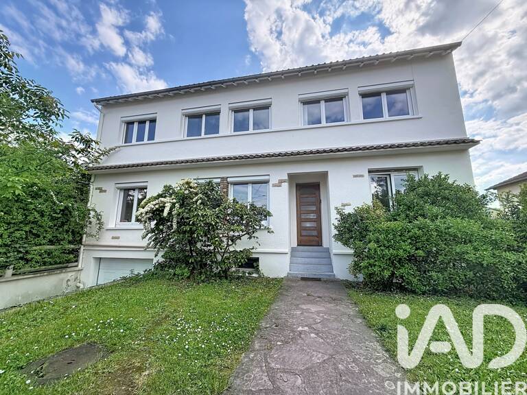 Vente Maison/villa 10 pièces — photo 1