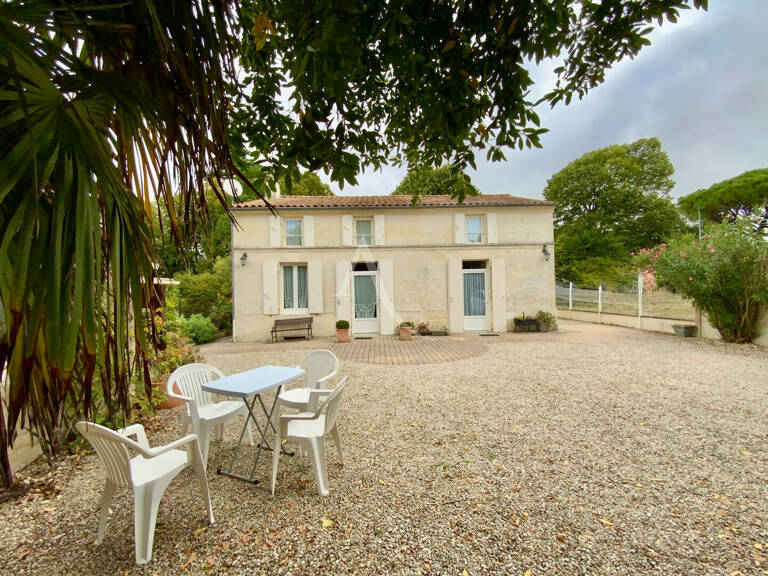 Maison de 118 m2 dans Jonzac — photo 1