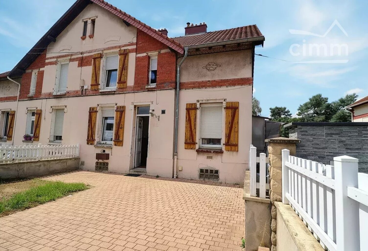 Maison mitoyenne de 75 m² - 3 chambres à STIRING WENDEL — photo 1