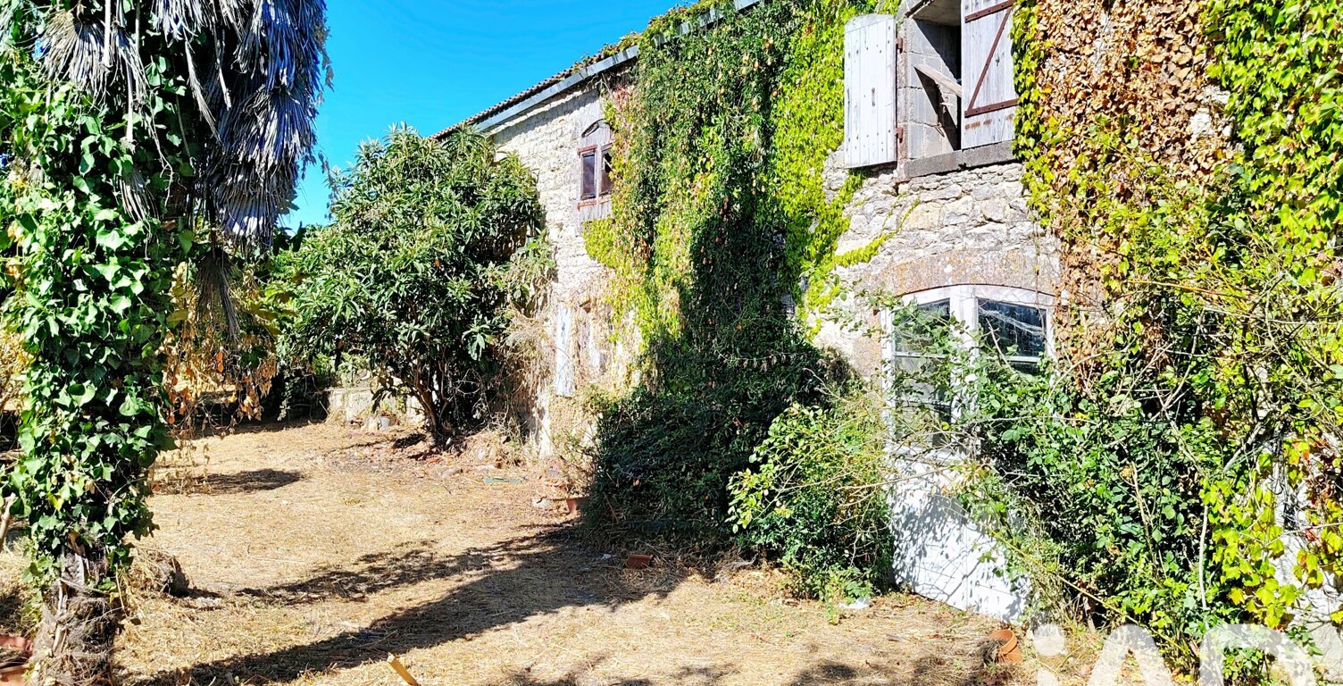 Vente Grange 2 pièces — photo 1