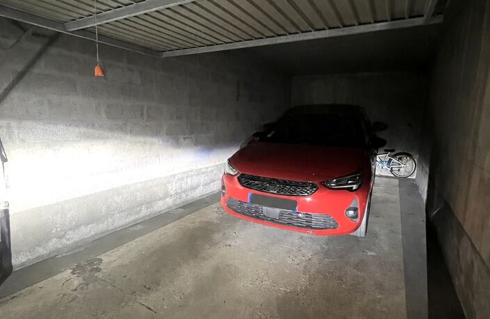 Vente Garage 21 m&sup2; — photo 3