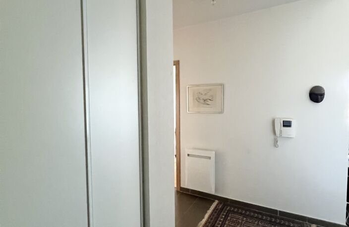 Vente Appartement 3 pièces — photo 2